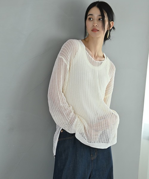 STYLE DELI(スタイルデリ)の「【BLK001】エアリーシルエットのメッシュニット(ニット/セーター・レディース・アイボリー/ベージュ・FREE)」の1枚目の写真