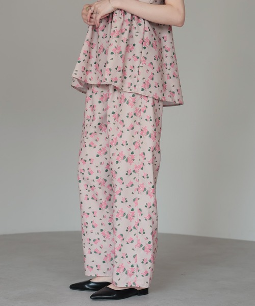 amini(アミニ)の「ミモザ柄プリントパンツ(その他パンツ・レディース・ネイビー/ベージュ/ブラック・MEDIUM)」の20枚目の写真