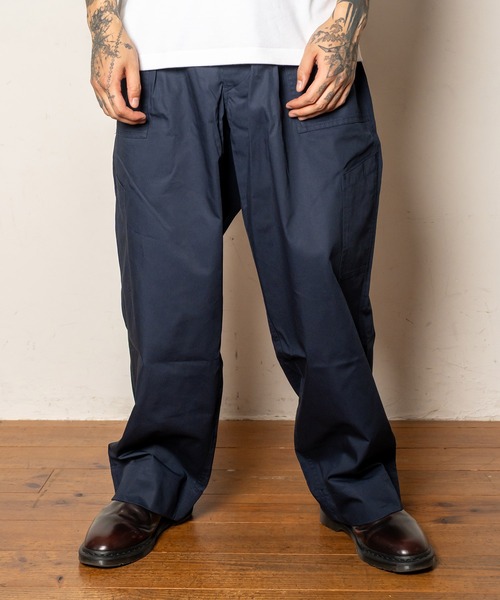 Subciety(サブサエティ)の「US.AIR FORCE tuck baker pants(カーゴパンツ・メンズ・ブラック/グリーン/ベージュ/ネイビー・マルチサイズ)」の4枚目の写真