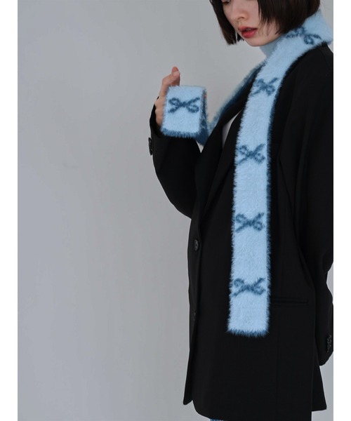 Uenui（ウニュイ）の「ribbon fur scarf（マフラー・レディース・ブラック/ブルー/レッド・FREE）」の12枚目の写真