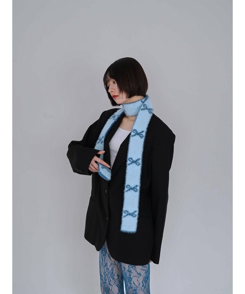 Uenui（ウニュイ）の「ribbon fur scarf（マフラー・レディース・ブラック/ブルー/レッド・FREE）」の5枚目の写真