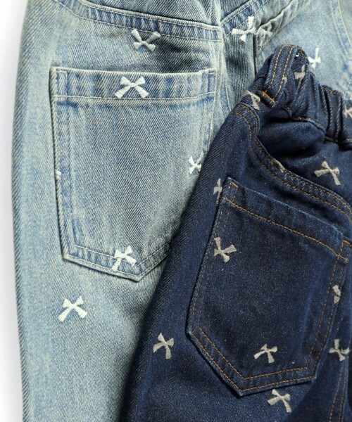 BRANSHES（ブランシェス）の「【綿100％】リボン総柄刺繍デニムパンツ（デニムパンツ・キッズ・ネイビー/ブルー・140/120/130/150/90/100/110）」の7枚目の写真