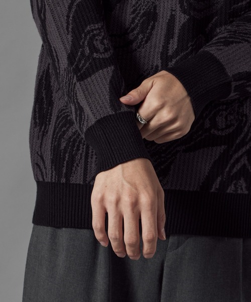 Theater code(シアターコード)の「Marble-Print Crewneck Sweatshirt / マーブル柄 クルーネックスウェット トレーナー 秋 秋服メンズ 2026年秋冬(スウェット・メンズ・グリーン/ブラック・L/M)」の4枚目の写真