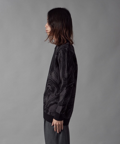Theater code(シアターコード)の「Marble-Print Crewneck Sweatshirt / マーブル柄 クルーネックスウェット トレーナー 秋 秋服メンズ 2026年秋冬(スウェット・メンズ・グリーン/ブラック・L/M)」の6枚目の写真