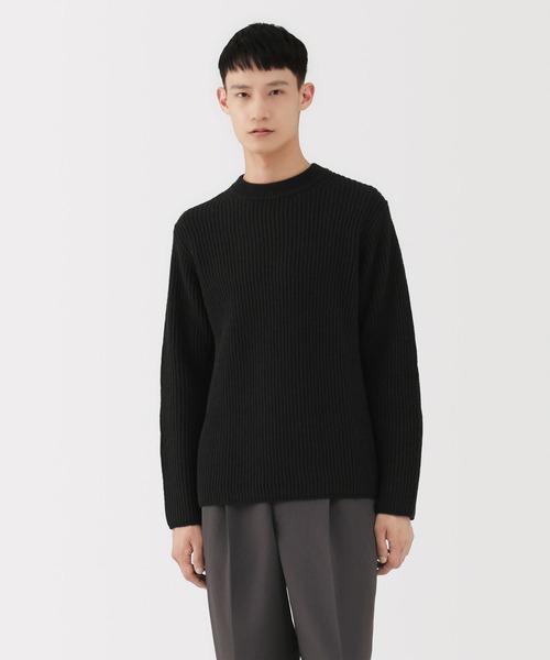 MUJI Labo（ムジラボ）の「〔MUJI Labo〕紳士　メリノウール畦編みエルボーパッチ付きクルーネックセーター（ニット/セーター・メンズ・ブラック/ライトベージュ/チャコールグレー・M/L/XL）」の4枚目の写真