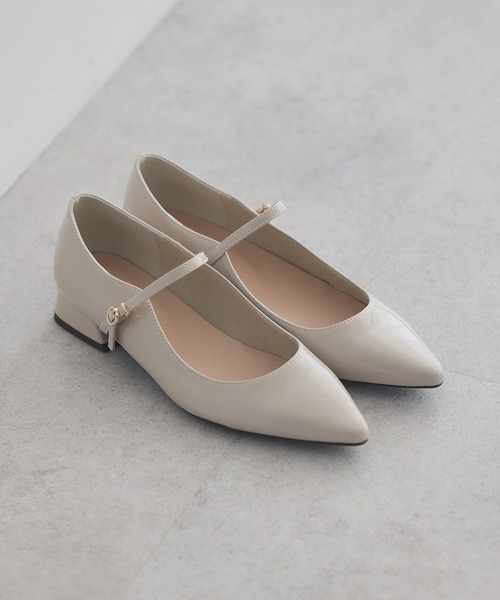 ORiental TRaffic（オリエンタルトラフィック）の「ORiental TRaffic エナメルヒールパンプス（パンプス・レディース・ライトベージュ/ブラック/レッド・35/36/37/38/39）」の3枚目の写真