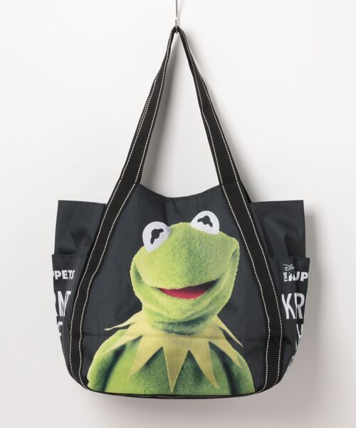 Disney(ディズニー)の「Disneyバルーントートバッグ2(トートバッグ・レディース・ホワイト系その他/カラフル/グレー系その他2/ブルー系その他/パープル/オレンジ系その他/ブルー/ホワイト系その他2/ブラック系その他/ブラック/ライトブルー/ブルー系その他2/ピンク/ブラック系その他2/ブラック系その他3/ブルーグリーン/ブルー系その他3/ネイビー/ブラック系その他6/ブラック系その他4/ブラック系その他5/ホワイト系その他4/ホワイト系その他3/その他/ブラック系その他7/ベージュ/グレー系その他/ホワイト系その他6/ホワイト系その他5/ブラック×グリーン/Black/その他1/ブルー系その他4/ブルー系その他6/ブルー系その他5/ブラック系/ブラック系1/ブラック系2/その他2/ブルー系その他7/ブラック系4/その他3/ベビーピンク/スカイブルー/シアン/ブラック系3・FREE)」の10枚目の写真