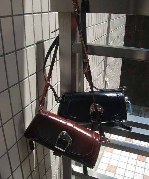 ENVYM（アンビー）の「Wファスナーハンドバッグ（ハンドバッグ・レディース・ボルドー/ブラック・FREE）」の10枚目の写真