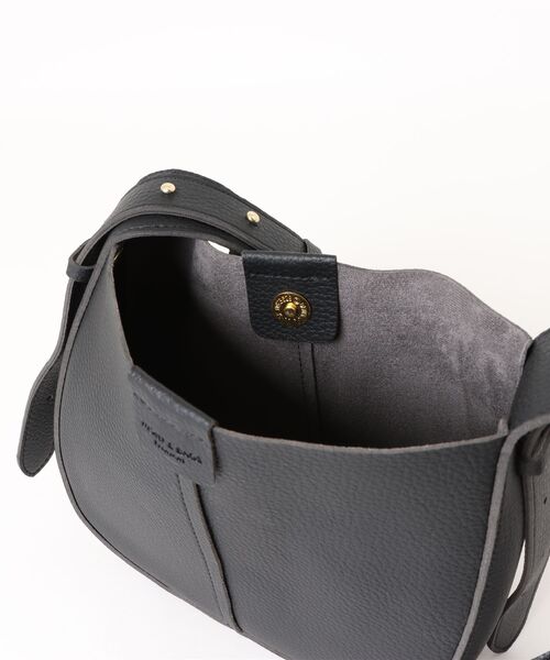 Burner(バーナー)の「【OKUOKU 0909】シボ加工 ミニショルダーバッグ oku-bag-27-25【RBTS】(ショルダーバッグ・レディース・ダークブラウン/ブラック・FREE)」の5枚目の写真