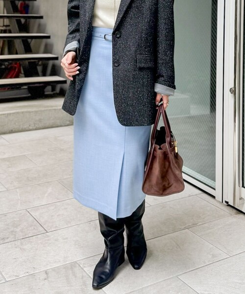 NOLLEY’S Sophi(ノーリーズソフィ)の「ウォッシャブルベルト付きラップ風タイトスカート(スカート・レディース・ライトグレー/ベージュ/サックスブルー・40/38/36/34)」の3枚目の写真