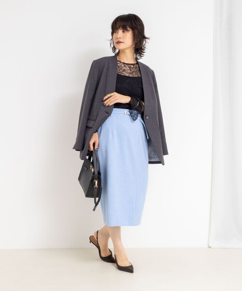NOLLEY’S Sophi(ノーリーズソフィ)の「ウォッシャブルベルト付きラップ風タイトスカート(スカート・レディース・ライトグレー/ベージュ/サックスブルー・40/38/36/34)」の10枚目の写真