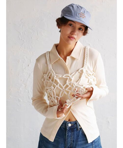 FIKA.(フィーカ)の「Flower motif knit bustier(その他トップス・レディース・ブラック/ブラウン/オフホワイト・MEDIUM)」の9枚目の写真