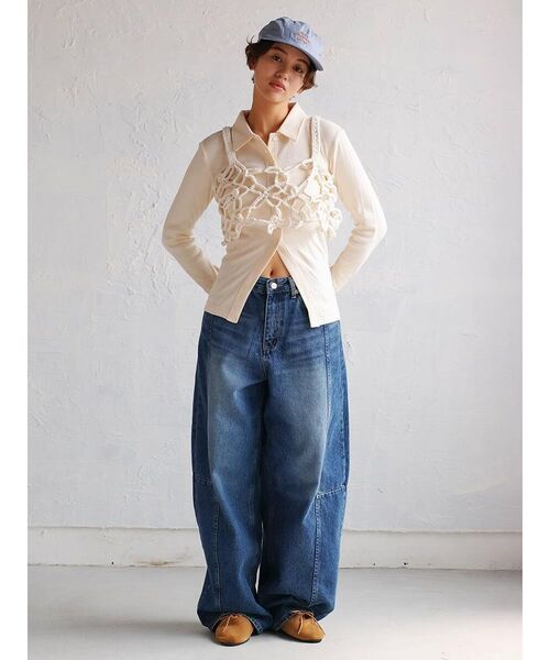 FIKA.(フィーカ)の「Flower motif knit bustier(その他トップス・レディース・ブラック/ブラウン/オフホワイト・MEDIUM)」の11枚目の写真