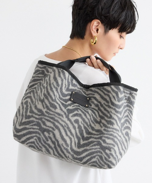 BARNYARDSTORM(バンヤードストーム)の「BARNYARDSTORM / キレイめ起毛ハンドルトート【WEB限定カラー】(トートバッグ・レディース・チャコールグレー/その他4/キャメル/その他5・FREE)」の13枚目の写真