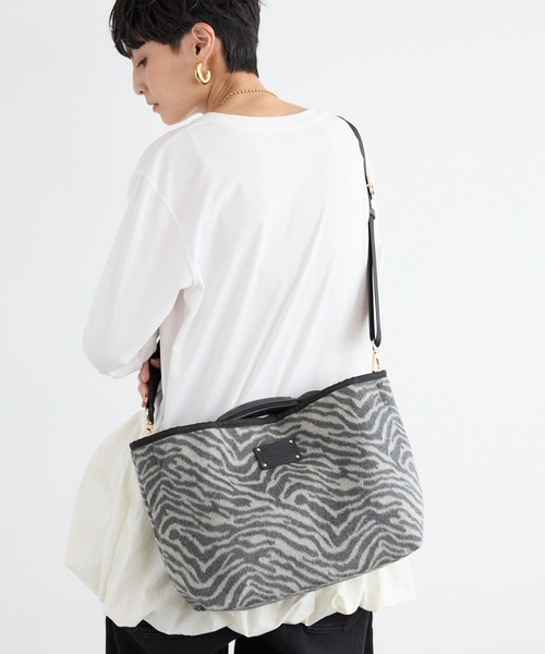 BARNYARDSTORM(バンヤードストーム)の「BARNYARDSTORM / キレイめ起毛ハンドルトート【WEB限定カラー】(トートバッグ・レディース・チャコールグレー/その他4/キャメル/その他5・FREE)」の9枚目の写真