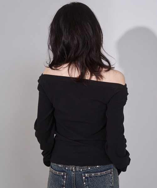 ENVYM（アンビー）の「ギャザーカシュクールトップス（Tシャツ/カットソー・レディース・ネイビー/グレー/ブラック/レッド・FREE）」の8枚目の写真