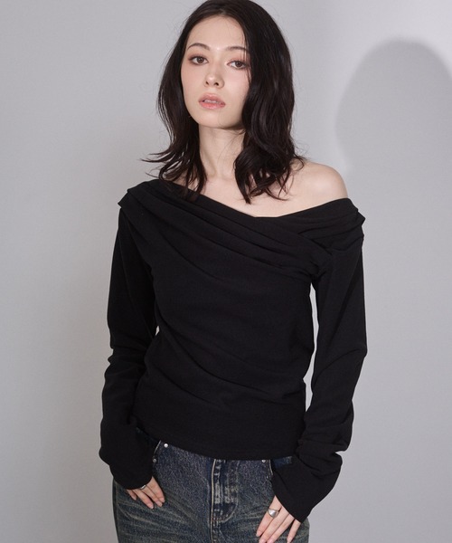 ENVYM（アンビー）の「ギャザーカシュクールトップス（Tシャツ/カットソー・レディース・ネイビー/グレー/ブラック/レッド・FREE）」の10枚目の写真