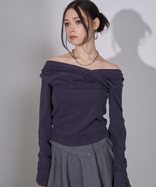 ENVYM（アンビー）の「ギャザーカシュクールトップス（Tシャツ/カットソー・レディース・ネイビー/グレー/ブラック/レッド・FREE）」の16枚目の写真