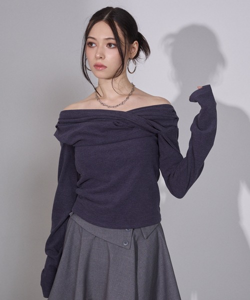 ENVYM（アンビー）の「ギャザーカシュクールトップス（Tシャツ/カットソー・レディース・ネイビー/グレー/ブラック/レッド・FREE）」の17枚目の写真