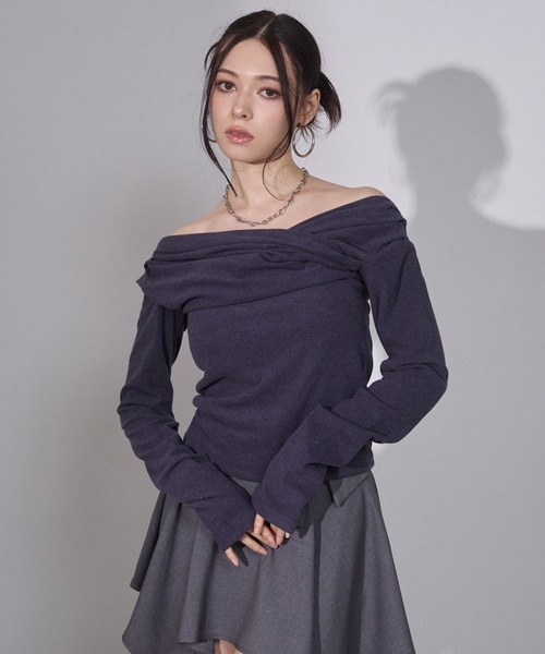 ENVYM（アンビー）の「ギャザーカシュクールトップス（Tシャツ/カットソー・レディース・ネイビー/グレー/ブラック/レッド・FREE）」の15枚目の写真