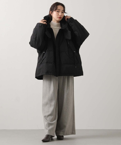 Gready Brilliant（グレディブリリアン）の「ドルマンフードダウン（ダウンジャケット/コート・レディース・ブラック/アイボリー・38）」の13枚目の写真