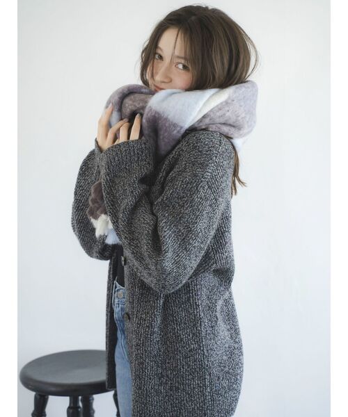 Ungrid(アングリッド)の「起毛大判ニットマフラー(マフラー・レディース・ブルー/レッド/イエロー/その他1・FREE)」の11枚目の写真