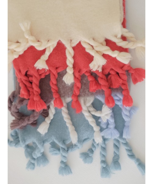 Ungrid(アングリッド)の「起毛大判ニットマフラー(マフラー・レディース・ブルー/レッド/イエロー/その他1・FREE)」の20枚目の写真