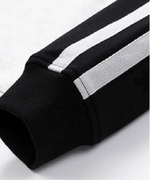 U:UME(ユーム)の「Shoulder Design Sweat(スウェット・メンズ・グレー/ピンク/ネイビー・SMALL/MEDIUM/LARGE/X-LARGE)」の6枚目の写真