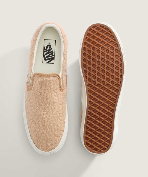 VANS（バンズ）の「クラシック スリッポン パイルフリース / Classic Slip-On TAN / VN000EACTAN1（スリッポン・メンズ・タン・4/4.5/5/5.5/6/6.5/7）」の3枚目の写真