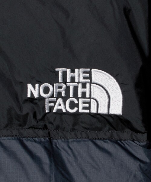 THE NORTH FACE(ザノースフェイス)の「<THE NORTH FACE>ヌプシ ジャケット(ダウンジャケット/コート・メンズ・ブラック/ネイビー・XL/L/S/M)」の10枚目の写真
