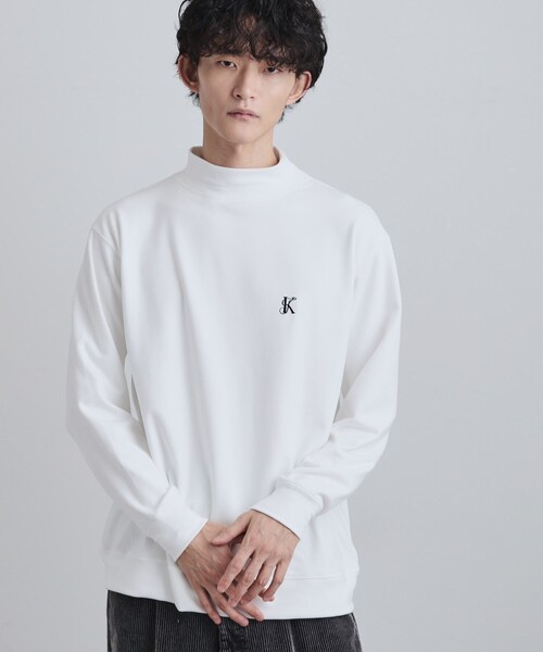 tk.TAKEO KIKUCHI(ティーケータケオキクチ)の「モイスチャースムースモックネックカットソー(Tシャツ/カットソー・メンズ・ホワイト/ブラック/グレー・02/03/04)」の1枚目の写真