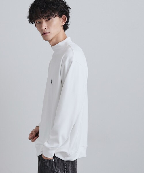 tk.TAKEO KIKUCHI(ティーケータケオキクチ)の「モイスチャースムースモックネックカットソー(Tシャツ/カットソー・メンズ・ホワイト/ブラック/グレー・02/03/04)」の4枚目の写真