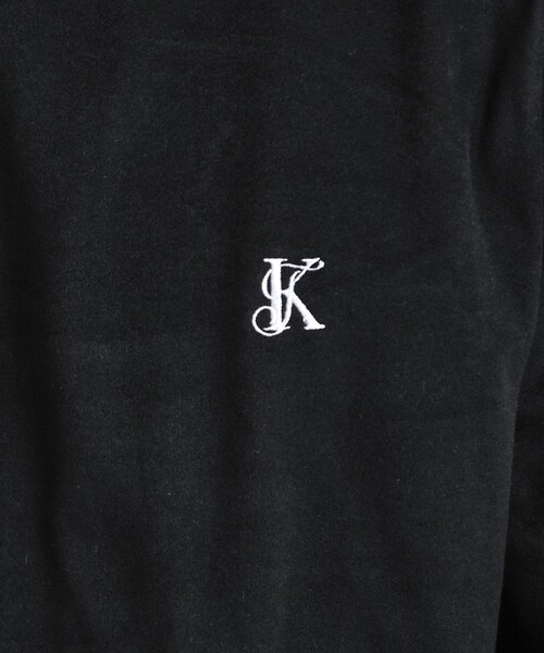 tk.TAKEO KIKUCHI(ティーケータケオキクチ)の「モイスチャースムースモックネックカットソー(Tシャツ/カットソー・メンズ・ホワイト/ブラック/グレー・02/03/04)」の11枚目の写真