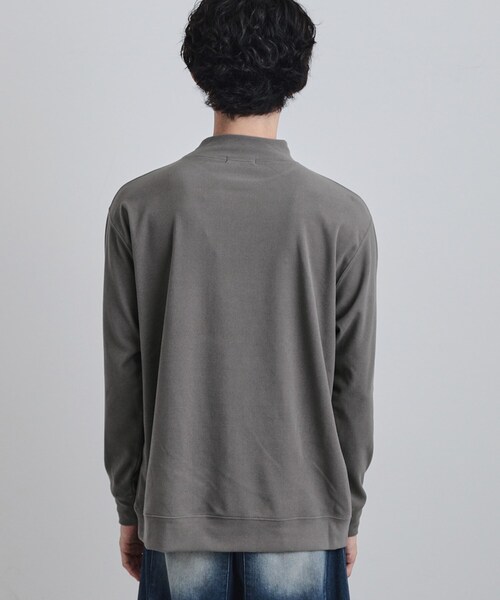 tk.TAKEO KIKUCHI(ティーケータケオキクチ)の「モイスチャースムースモックネックカットソー(Tシャツ/カットソー・メンズ・ホワイト/ブラック/グレー・02/03/04)」の18枚目の写真