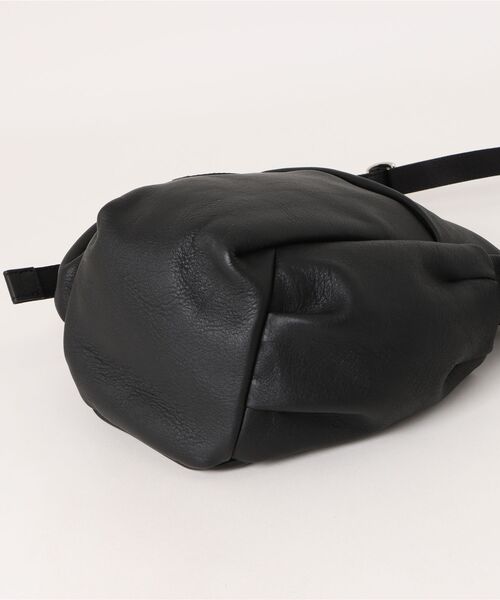 A_W(アウ)の「MILITALY SHOULDER S ショルダーバッグ メンズ 革 レザー AB-012(ショルダーバッグ・メンズ・ブラック/ブラウン・FREE)」の7枚目の写真