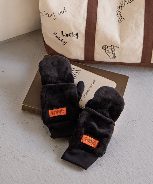 UNIVERSAL OVERALL(ユニバーサルオーバーオール)の「【UNIVERSAL OVERALL(ユニバーサルオーバーオール)】ファーフードグローブ(手袋・レディース・その他1/ブラック・FREE)」の1枚目の写真