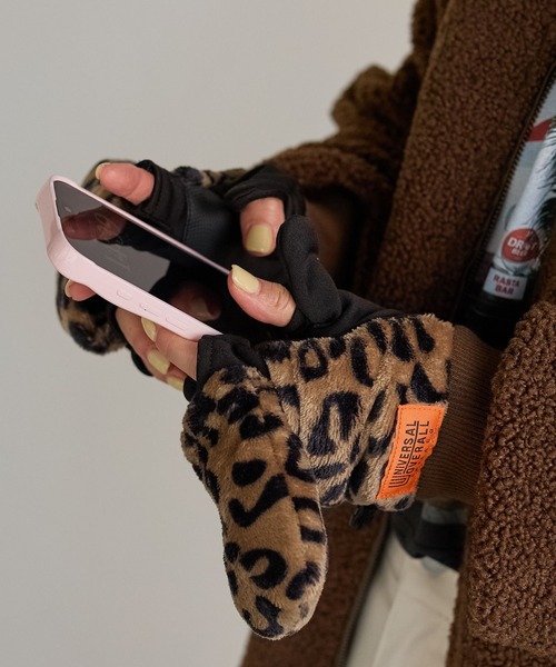 UNIVERSAL OVERALL(ユニバーサルオーバーオール)の「【UNIVERSAL OVERALL(ユニバーサルオーバーオール)】ファーフードグローブ(手袋・レディース・その他1/ブラック・FREE)」の3枚目の写真