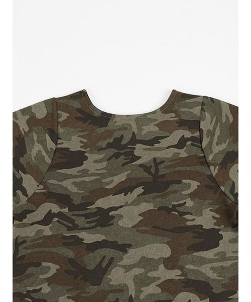 :ETHROF(イーサオブ)の「CAMOUFLAGE FRONT CURVE LONG SLEEVE TOPS(Tシャツ/カットソー・レディース・カーキ/グレー・FREE)」の7枚目の写真