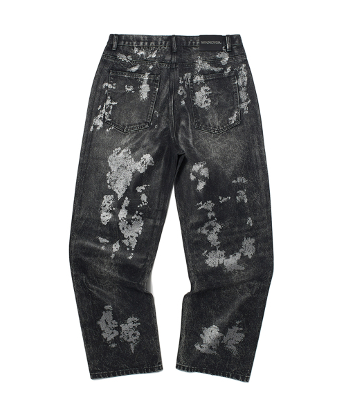 WKNDRS(ウィーキャンドース)の「SKULL COATED DENIM PANTS (BLACK)(デニムパンツ・レディース・その他・MEDIUM/LARGE/X-LARGE)」の2枚目の写真