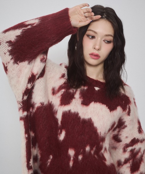 ENVYM(アンビー)の「ニュアンスジャガードクルーネックニットPO(ニット/セーター・レディース・レッド/グレー・FREE)」の13枚目の写真