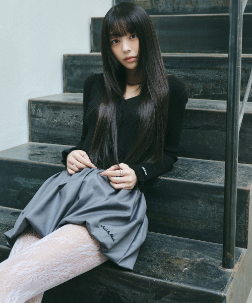 希少✨ フォクシー ボリューム袖 カーディガン　ボレロ　ボタンレス　レーヨン LACE FRILL ESSENTIAL CROP CARDIGAN_BLACK（カーディガン/ボレロ