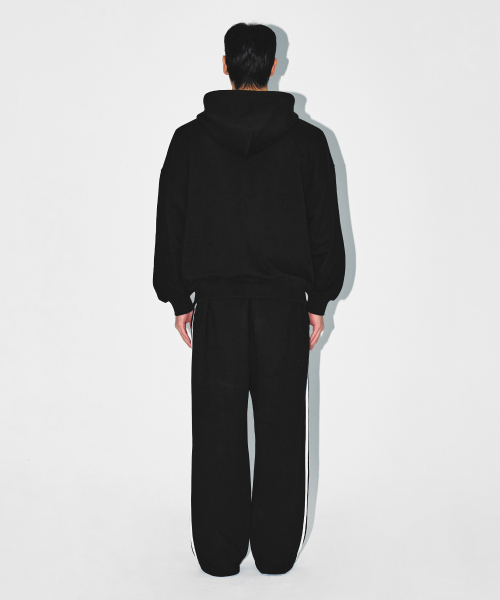 BORN TO WIN（ボーントゥウィン）の「CHROME B TRACK LINE HOODIE ZIP-UP [BLACK]（ジャージ・メンズ・その他・1/2/3）」の9枚目の写真