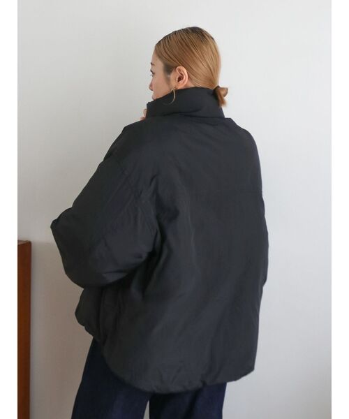 Ungrid（アングリッド）の「中綿モンスターコート（ブルゾン・レディース・アイボリー/ブラック/カーキ・FREE）」の13枚目の写真