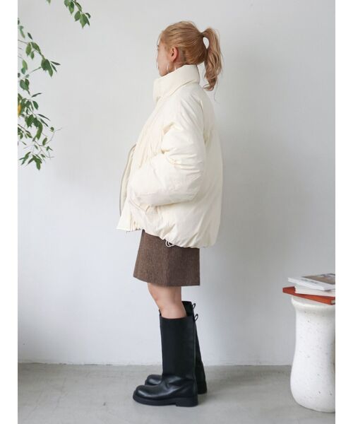 Ungrid（アングリッド）の「中綿モンスターコート（ブルゾン・レディース・アイボリー/ブラック/カーキ・FREE）」の22枚目の写真