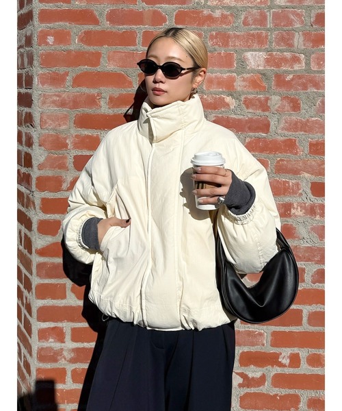 Ungrid（アングリッド）の「中綿モンスターコート（ブルゾン・レディース・アイボリー/ブラック/カーキ・FREE）」の2枚目の写真