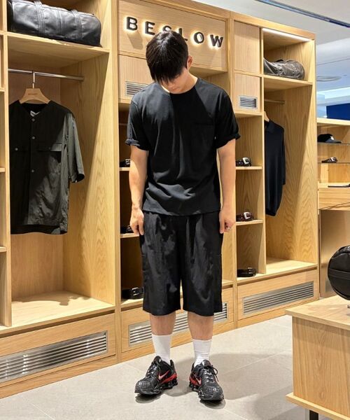 BESLOW（ビースロー）の「スリムフィットTシャツ ブラック（Tシャツ/カットソー・メンズ・その他・SMALL/MEDIUM/LARGE/X-LARGE）」の2枚目の写真