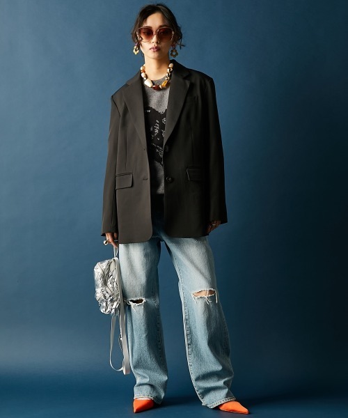 GEVS.(ジェイヴィス)の「テーラードジャケット<大きいサイズ有>GEVS.(カバーオール・レディース・ブラック/グレー・M/L/LL/3L/4L/5L)」の4枚目の写真