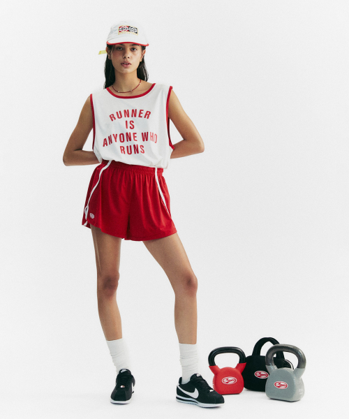 MENASOO(ミナス)の「MESH RUNNER CLUB SLEEVE_WHITE(Tシャツ/カットソー・レディース・ホワイト/ブラック/ライトグレー/ネイビー・F/SMALL/MEDIUM)」の8枚目の写真