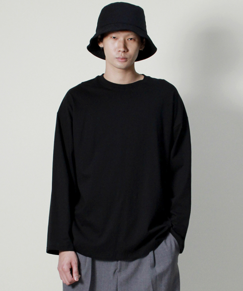 DEMARC(ドゥマーク)の「クルーネックボックスフィット長袖Tシャツソリッドブラックver3(Tシャツ/カットソー・メンズ・その他・LARGE/MEDIUM)」の3枚目の写真