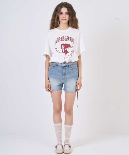 RAVEROUS（レイバーロス）の「スナップルーズフィットTシャツホワイト（Tシャツ/カットソー・レディース・その他・OS）」の2枚目の写真